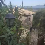 Musician's Round House & Castello