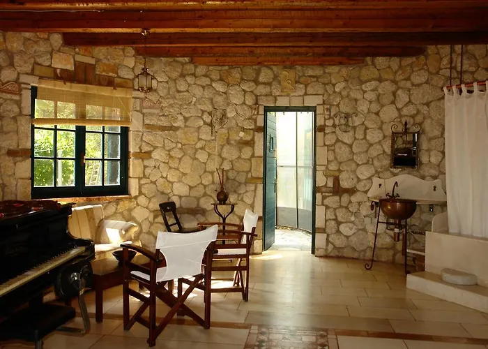 Musician's Round House & Castello